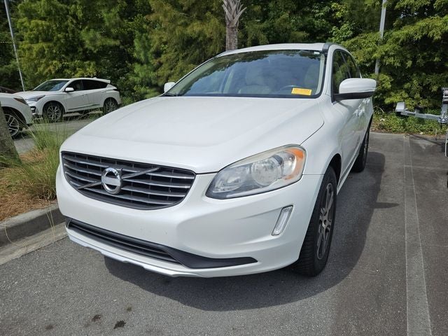 2015 Volvo XC60 T6 Premier Plus