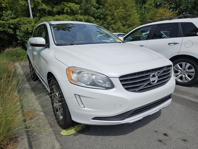 2015 Volvo XC60 T6 Premier Plus