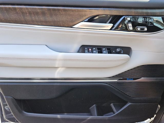 2024 Jeep Grand Wagoneer Base