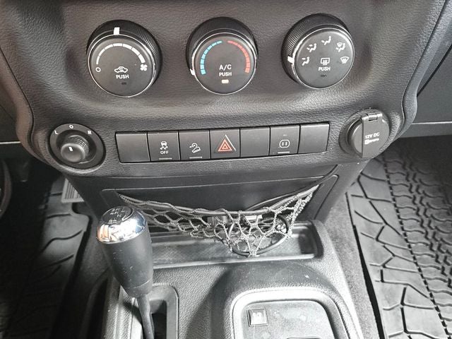 2011 Jeep Wrangler Sahara