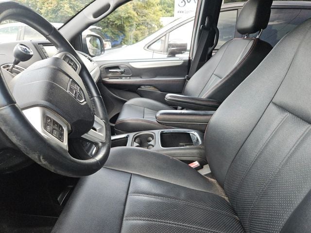 2015 Dodge Grand Caravan R/T