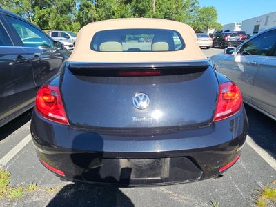 2013 Volkswagen Beetle Convertible 2.0 TSi