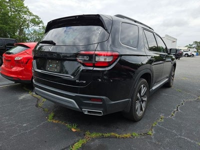 2024 Honda Pilot Elite