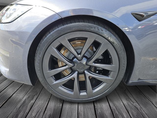 2022 Tesla Model S Plaid