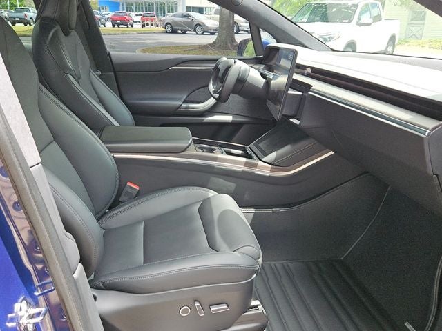 2024 Tesla Model X Base