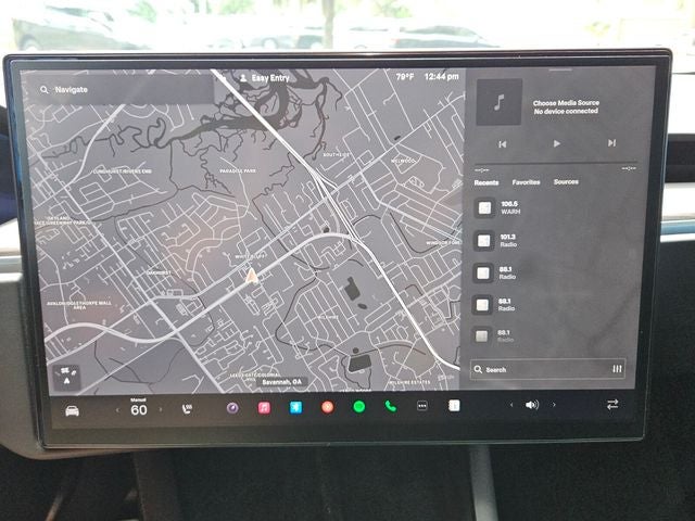 2024 Tesla Model X Base