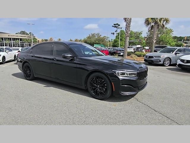 2022 BMW 7 Series 740i