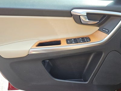2017 Volvo XC60 T6 Inscription